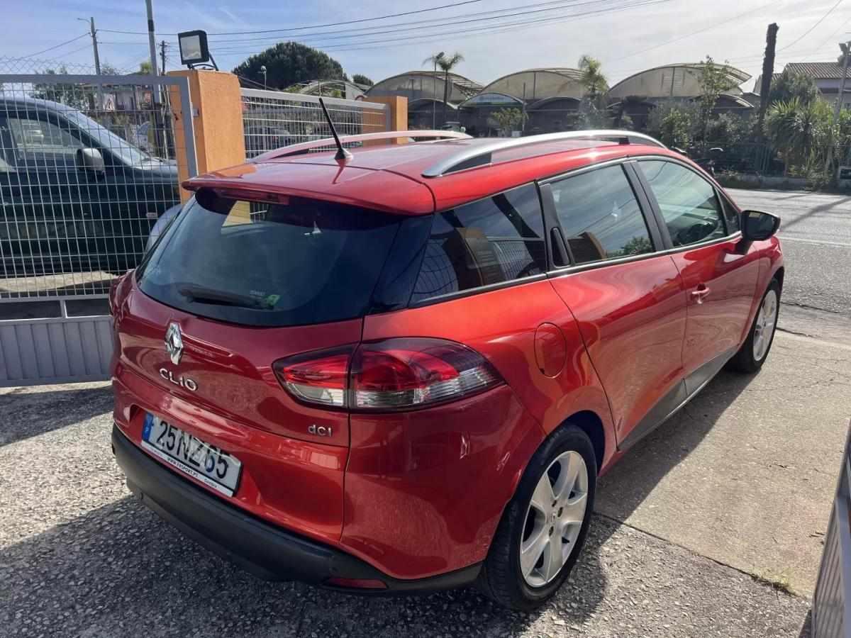 renault-clio-sport-tourer-2013-diesel-1461cc