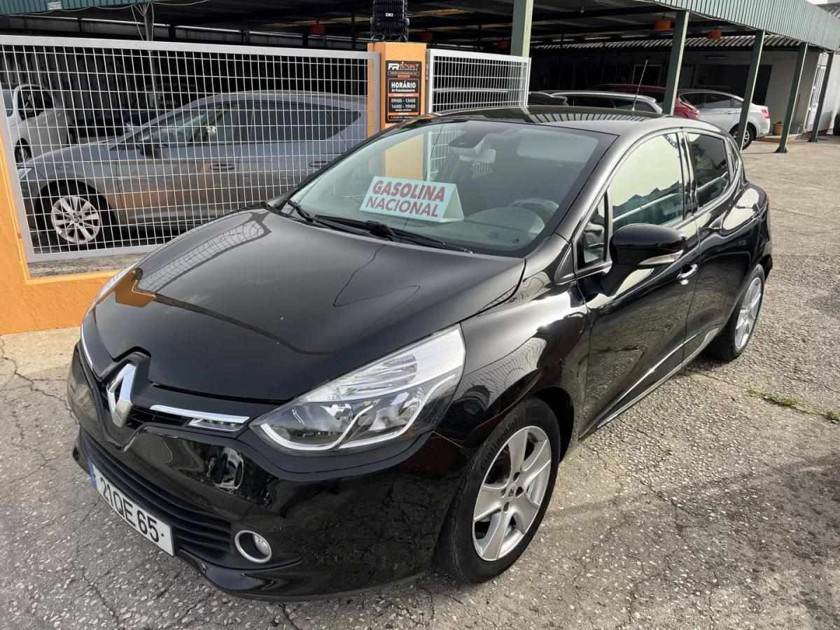 renault-clio-2015-gasolina-898cc
