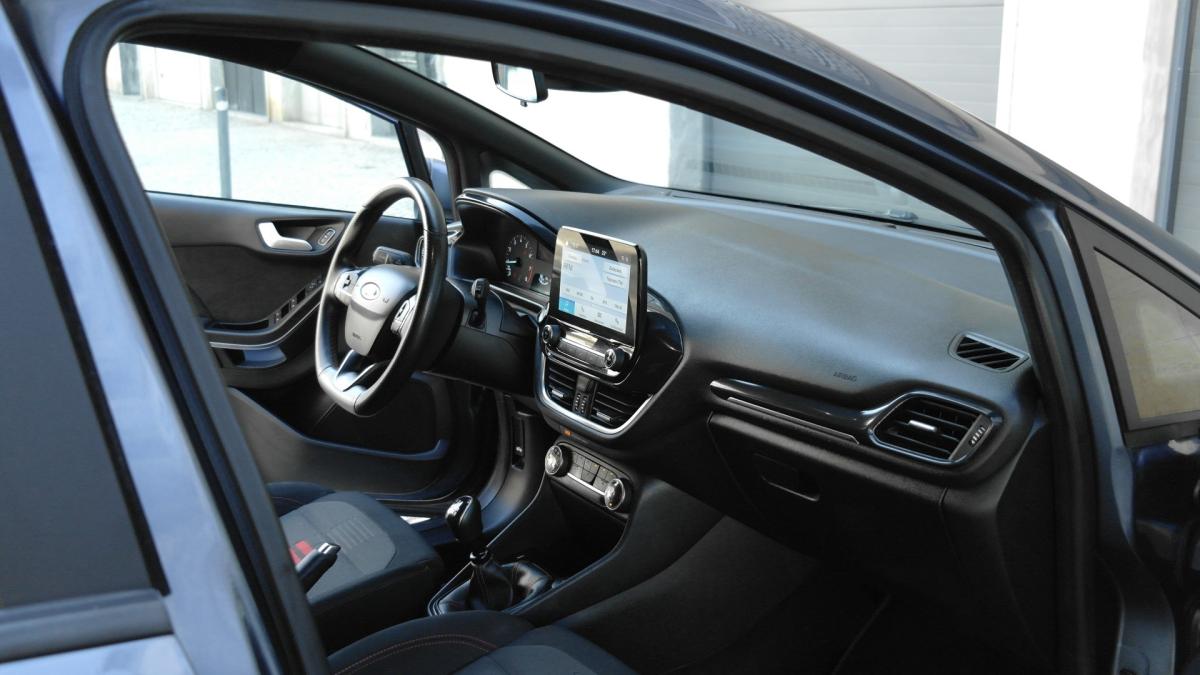 ford-fiesta-2023-gasolina-998cc