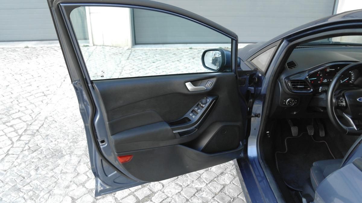 ford-fiesta-2023-gasolina-998cc