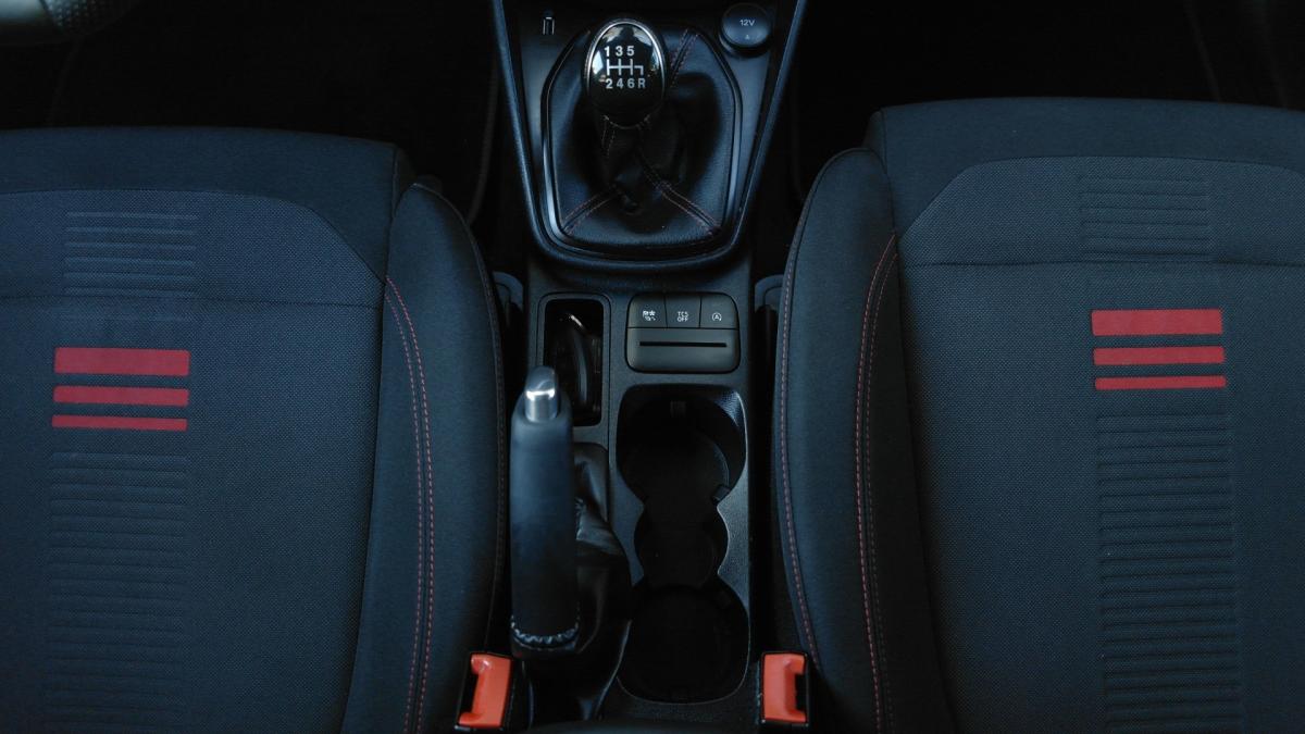 ford-fiesta-2023-gasolina-998cc