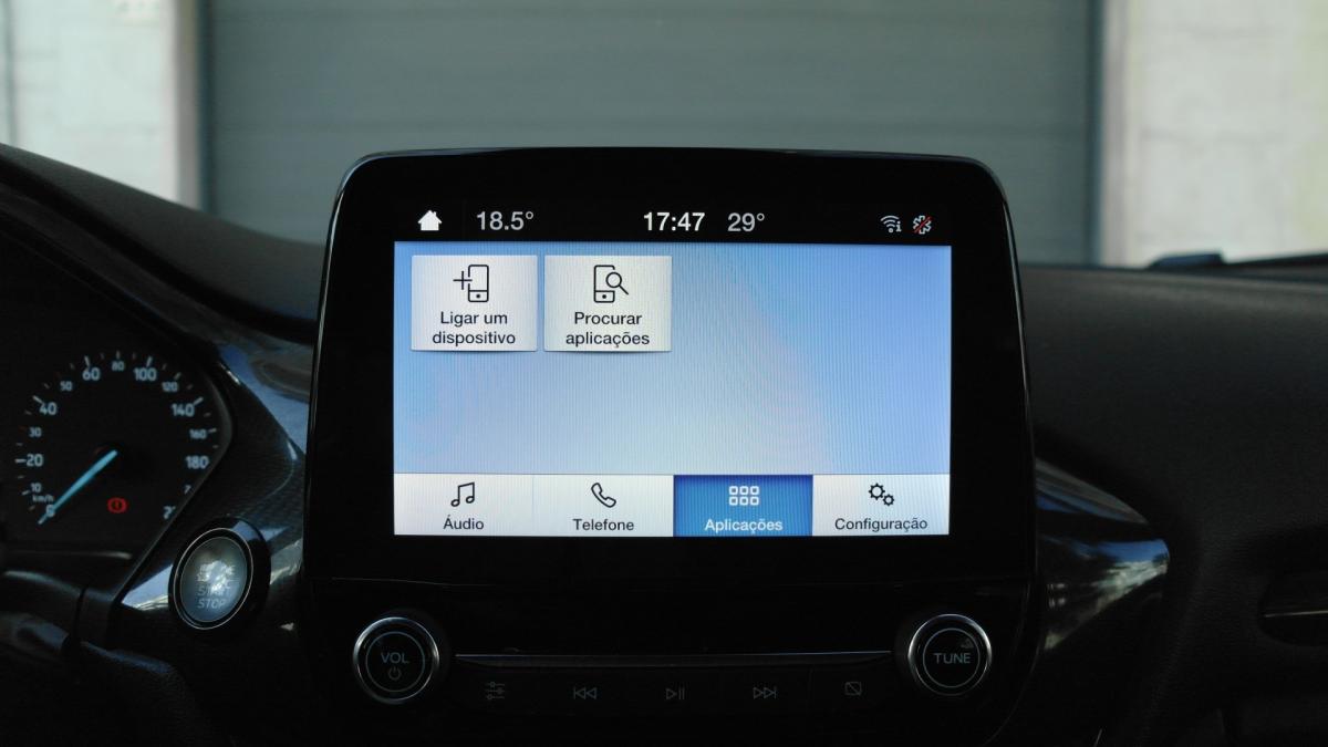 ford-fiesta-2023-gasolina-998cc