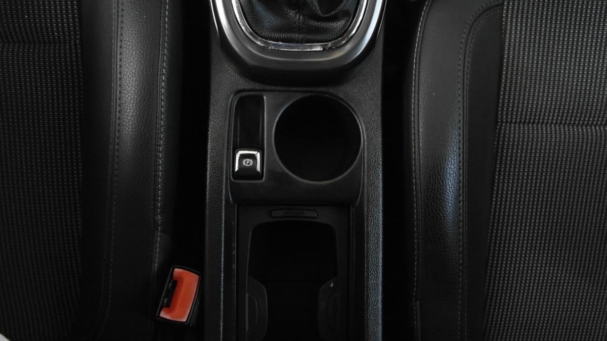 opel-astra-sport-tourer-2011-diesel-1686cc