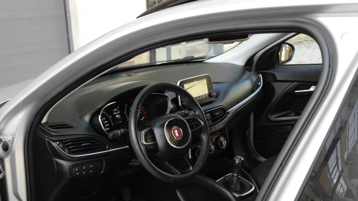 fiat-tipo-station-wagon-2018-diesel-1248cc