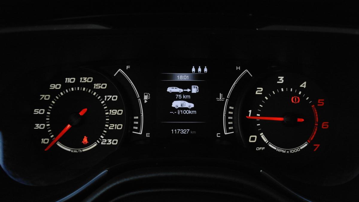 fiat-tipo-station-wagon-2018-diesel-1248cc