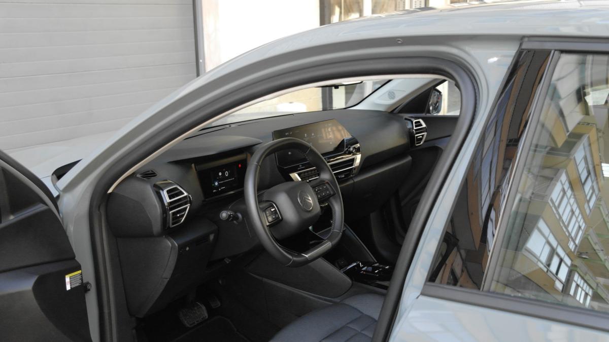 citroen-c4-2025-gasolina-1199cc