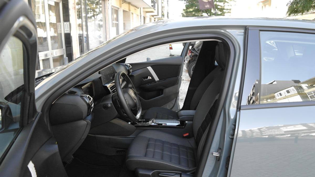 citroen-c4-2025-gasolina-1199cc