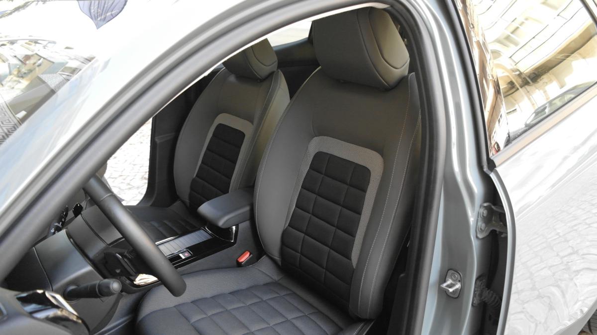 citroen-c4-2025-gasolina-1199cc