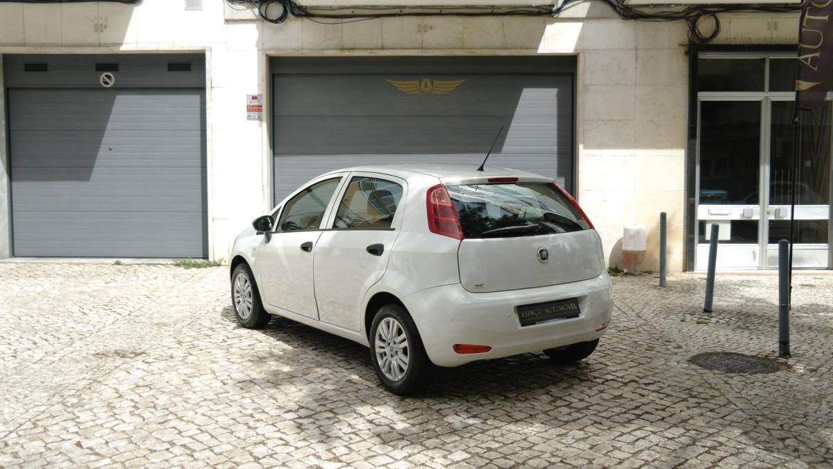 fiat-punto-2018-gasolina-1242cc