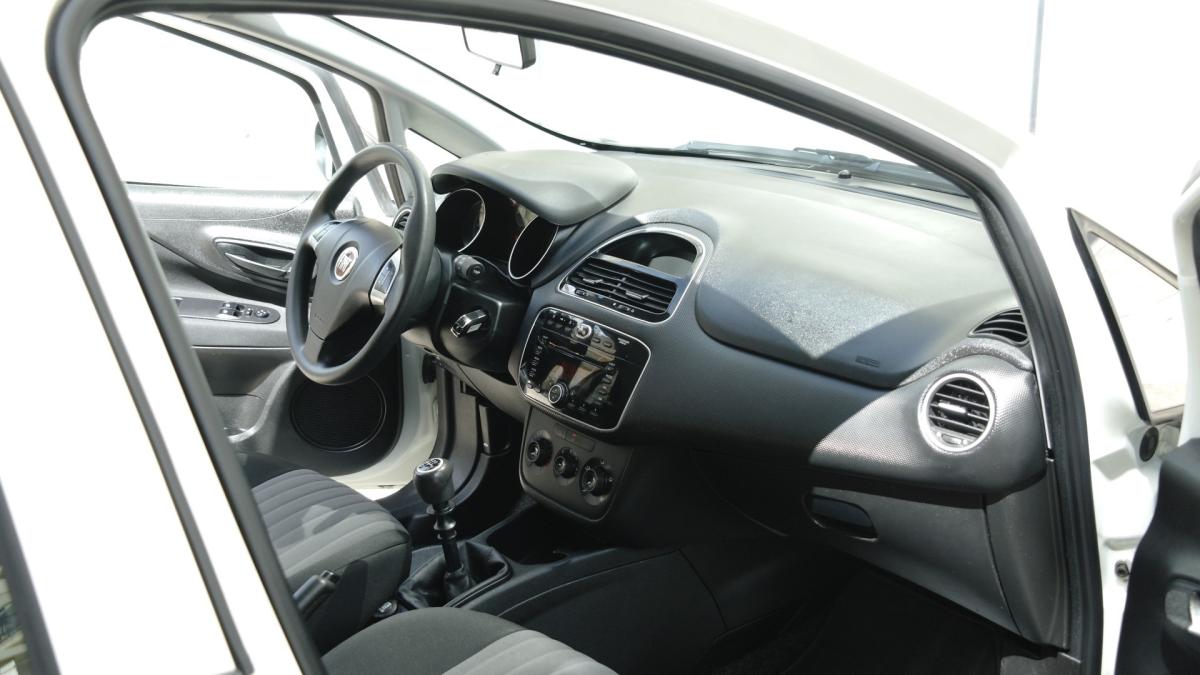 fiat-punto-2018-gasolina-1242cc