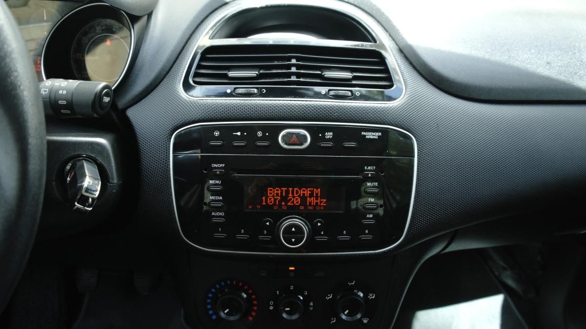 fiat-punto-2018-gasolina-1242cc