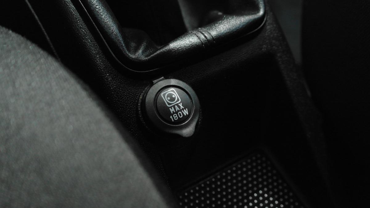 fiat-punto-2018-gasolina-1242cc