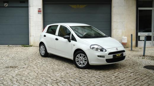 fiat-punto-2018-gasolina-1242cc