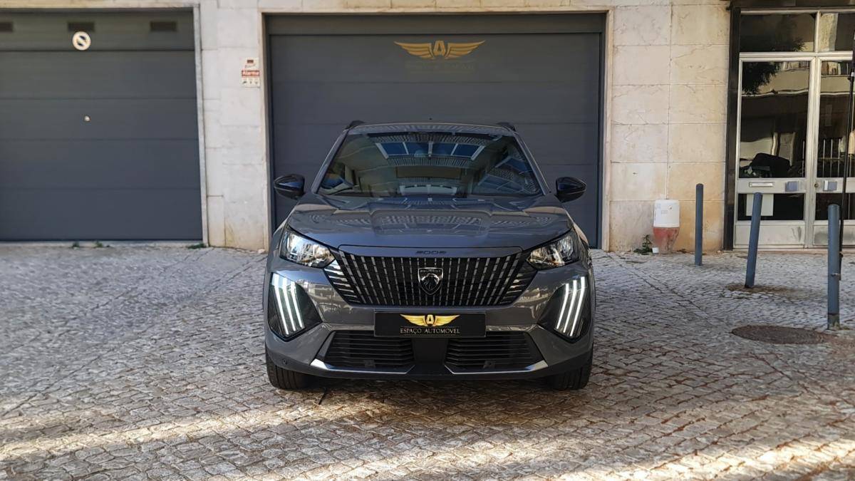 peugeot-e-2008-2025-eletrico-0cc