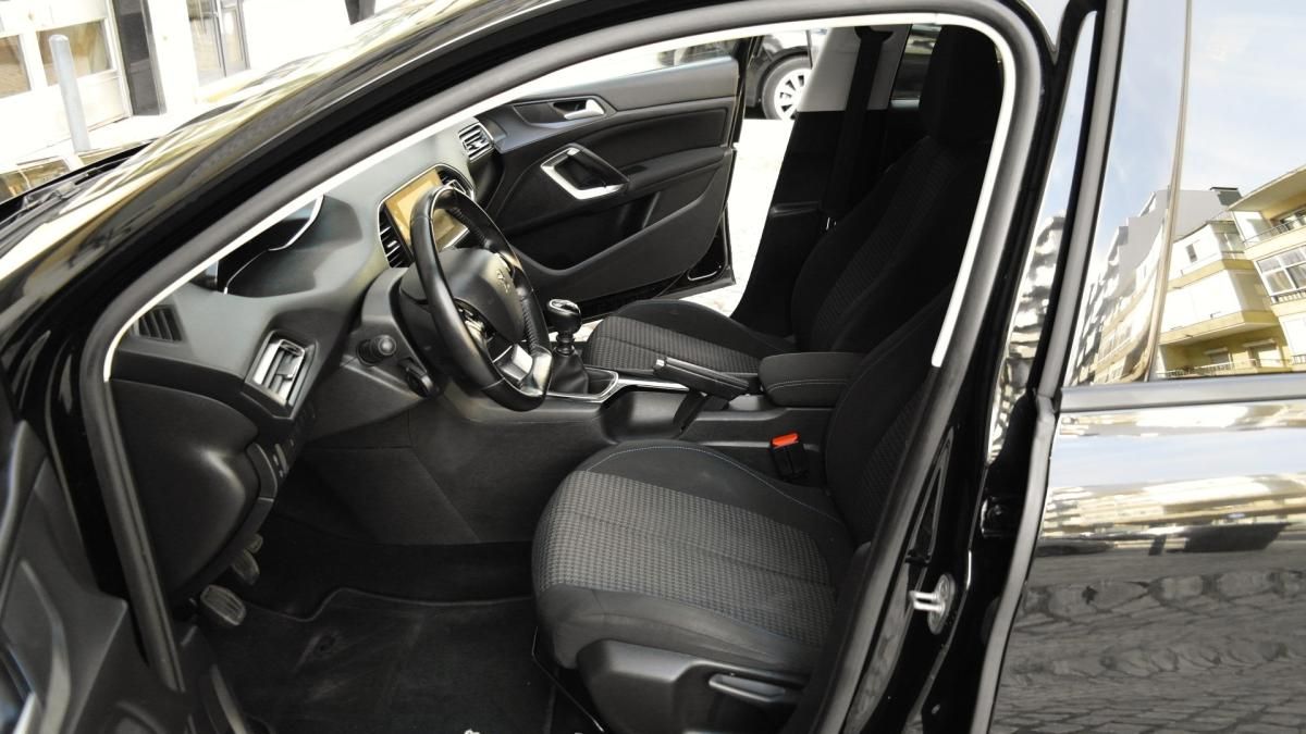 peugeot-308-2020-gasolina-1199cc