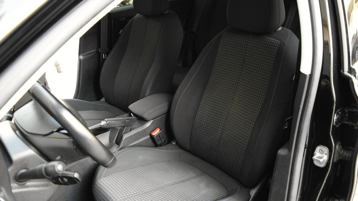 peugeot-308-2020-gasolina-1199cc