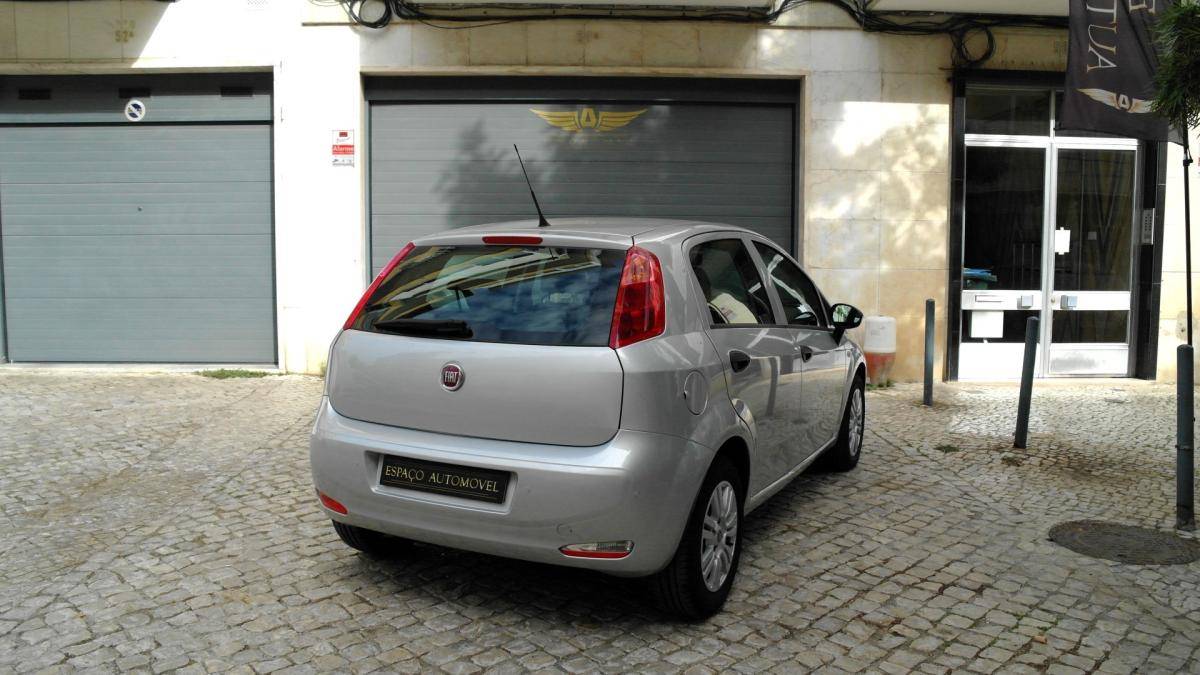 fiat-punto-2018-diesel-1248cc