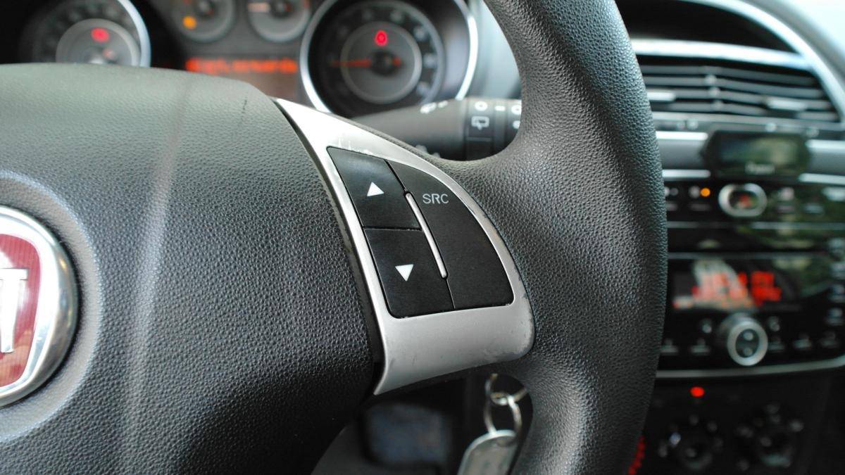fiat-punto-2018-diesel-1248cc