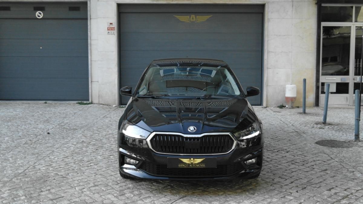 skoda-fabia-2023-gasolina-999cc