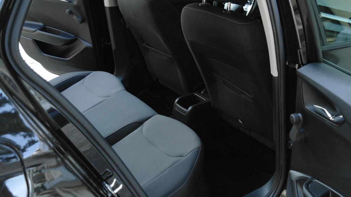 skoda-fabia-2023-gasolina-999cc