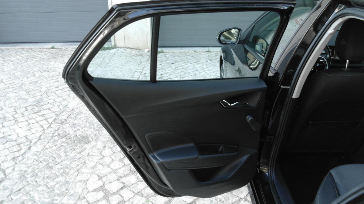 skoda-fabia-2023-gasolina-999cc