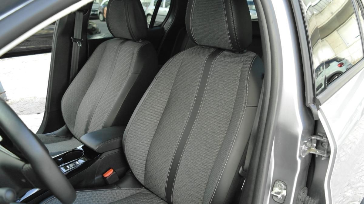 peugeot-208-2025-gasolina-1199cc