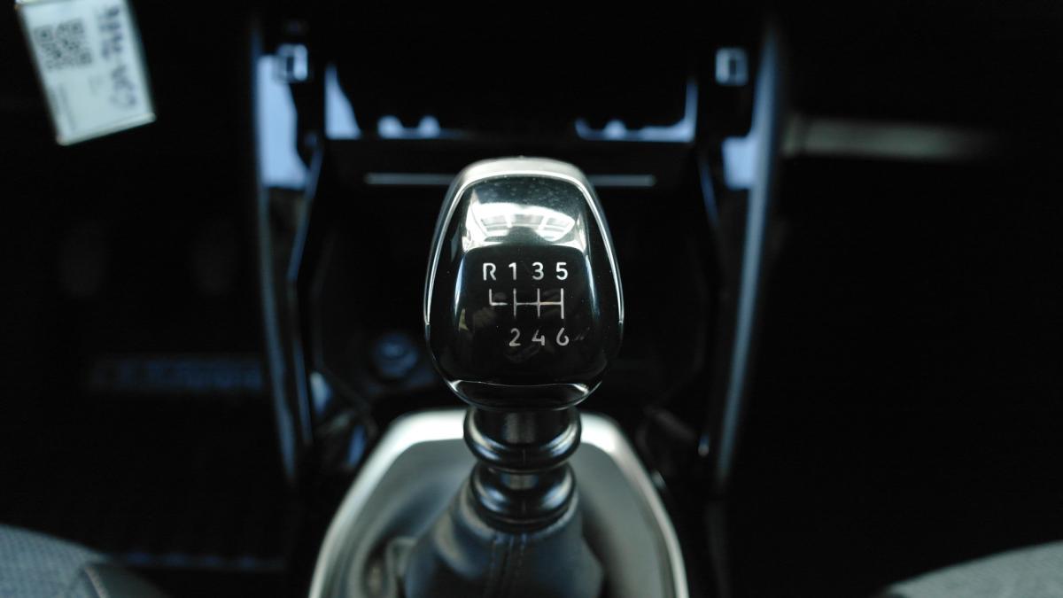 peugeot-208-2025-gasolina-1199cc