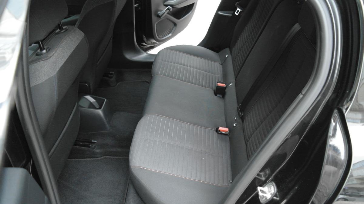 peugeot-208-2020-gasolina-1199cc