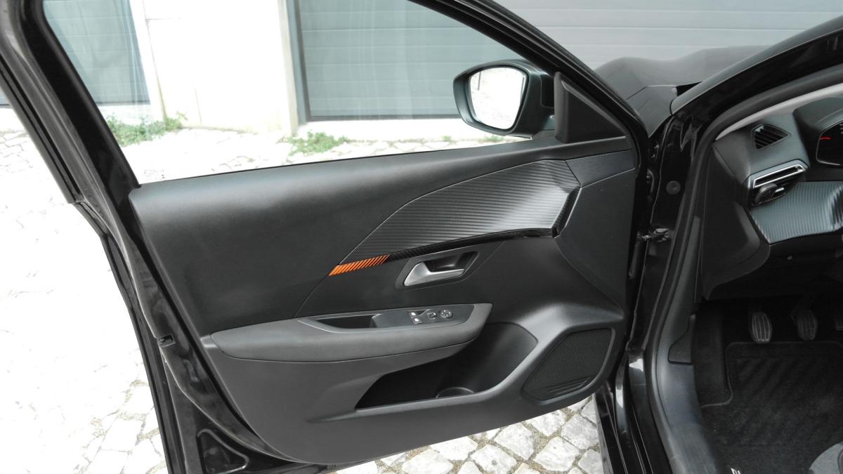 peugeot-208-2020-gasolina-1199cc