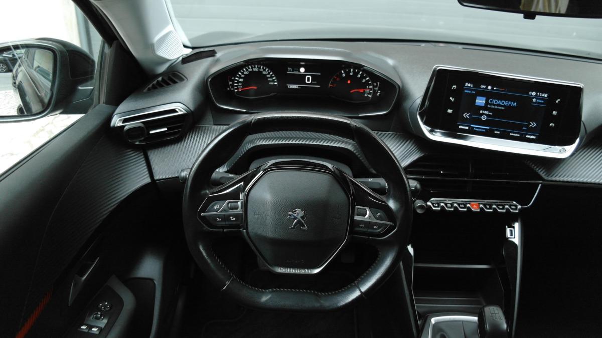 peugeot-208-2020-gasolina-1199cc