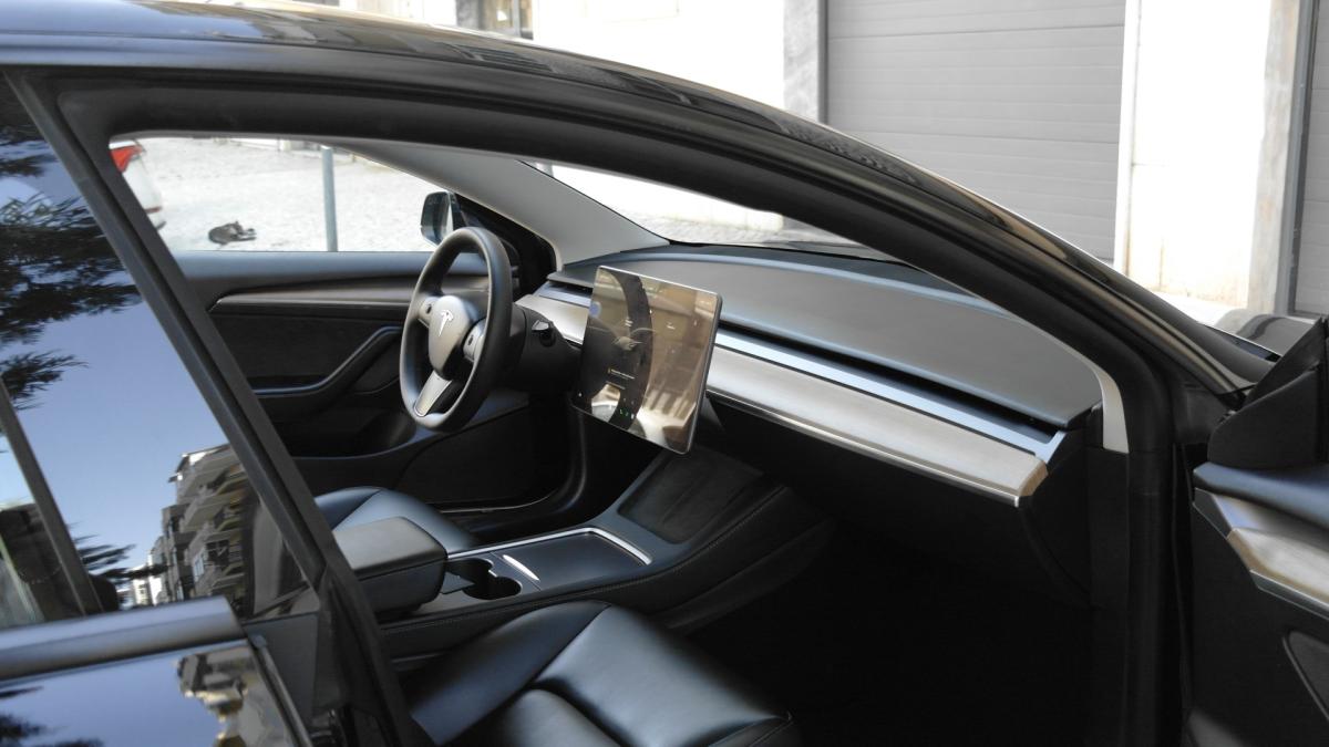 tesla-model-3-2023-eletrico-0cc