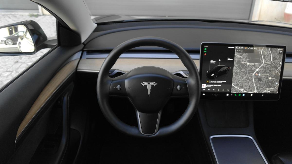 tesla-model-3-2023-eletrico-0cc