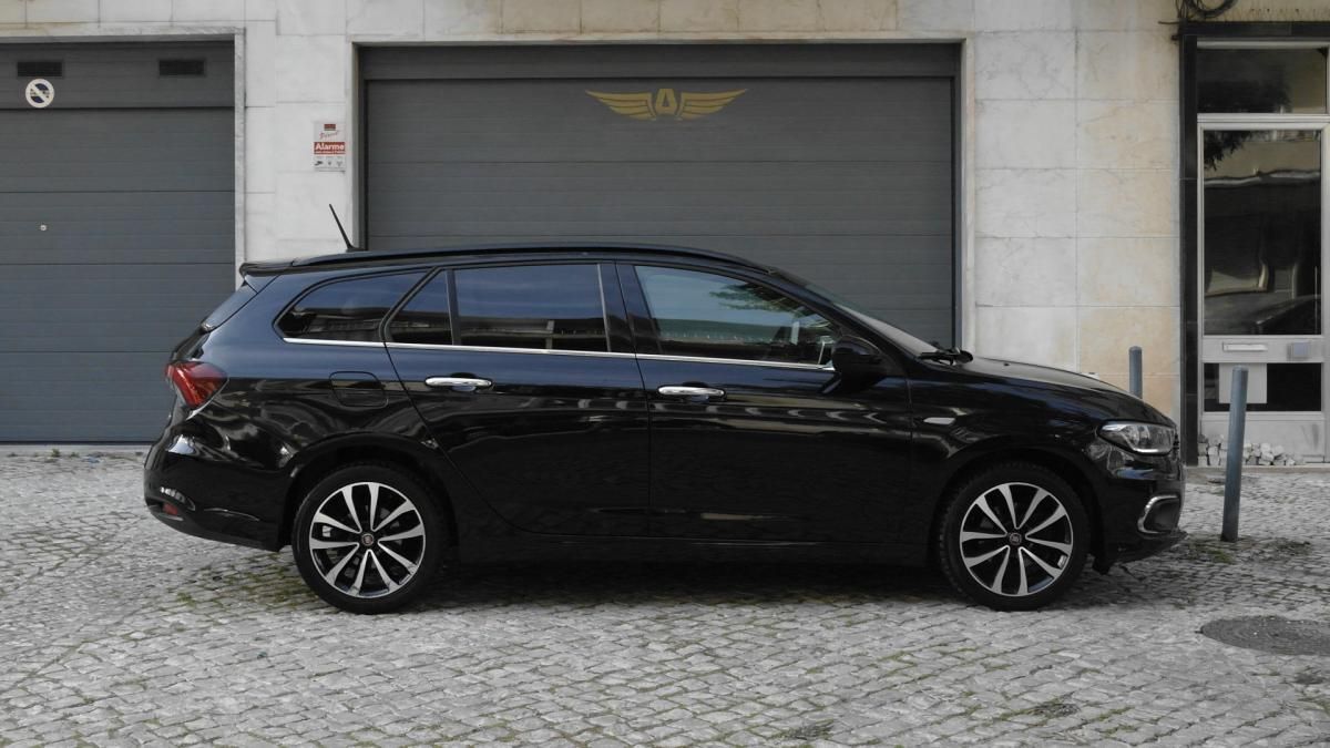 fiat-tipo-station-wagon-2018-diesel-1248cc