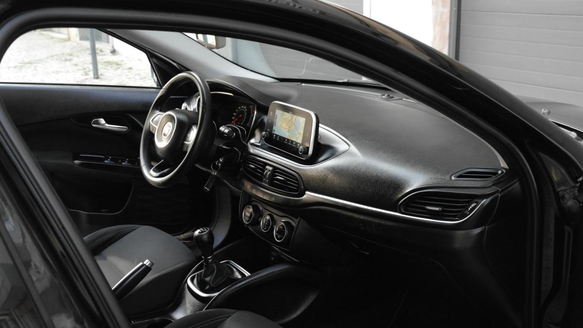 fiat-tipo-station-wagon-2018-diesel-1248cc