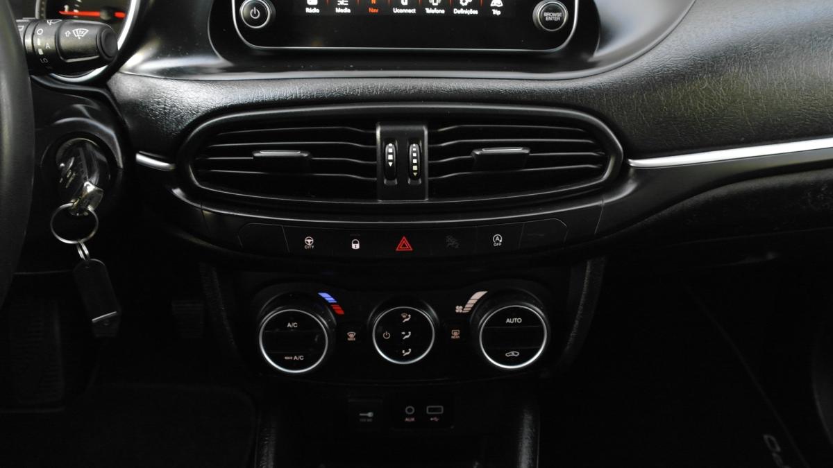 fiat-tipo-station-wagon-2018-diesel-1248cc