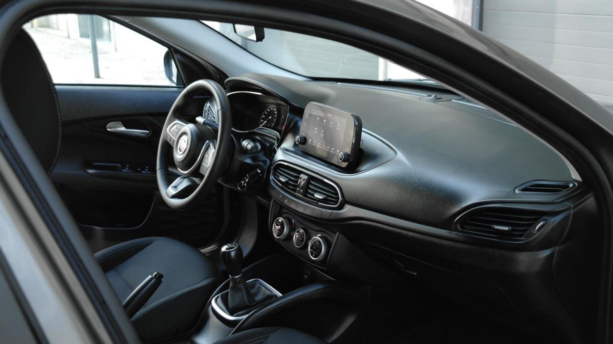 fiat-tipo-station-wagon-2022-diesel-1248cc