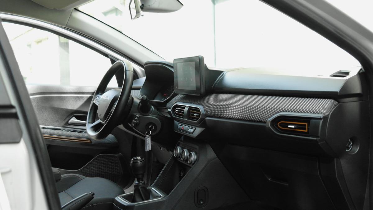 dacia-sandero-2023-gasolina-999cc