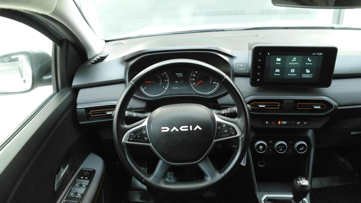 dacia-sandero-2023-gasolina-999cc