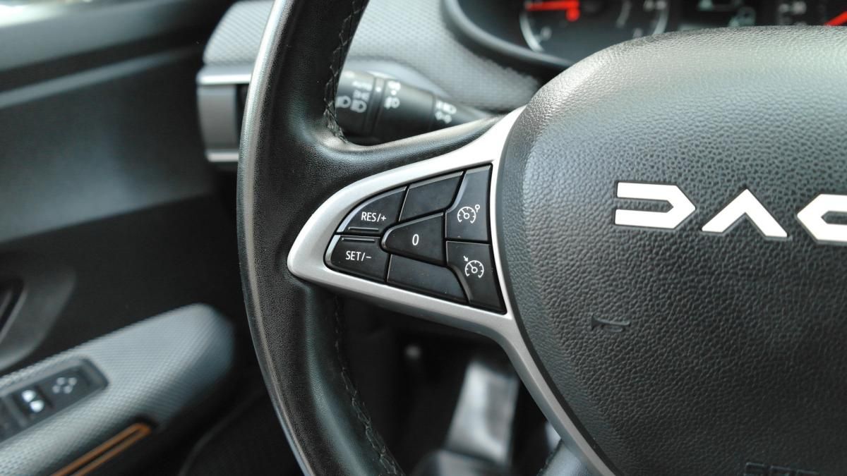 dacia-sandero-2023-gasolina-999cc