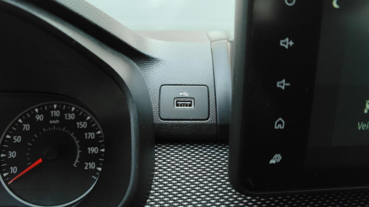 dacia-sandero-2023-gasolina-999cc