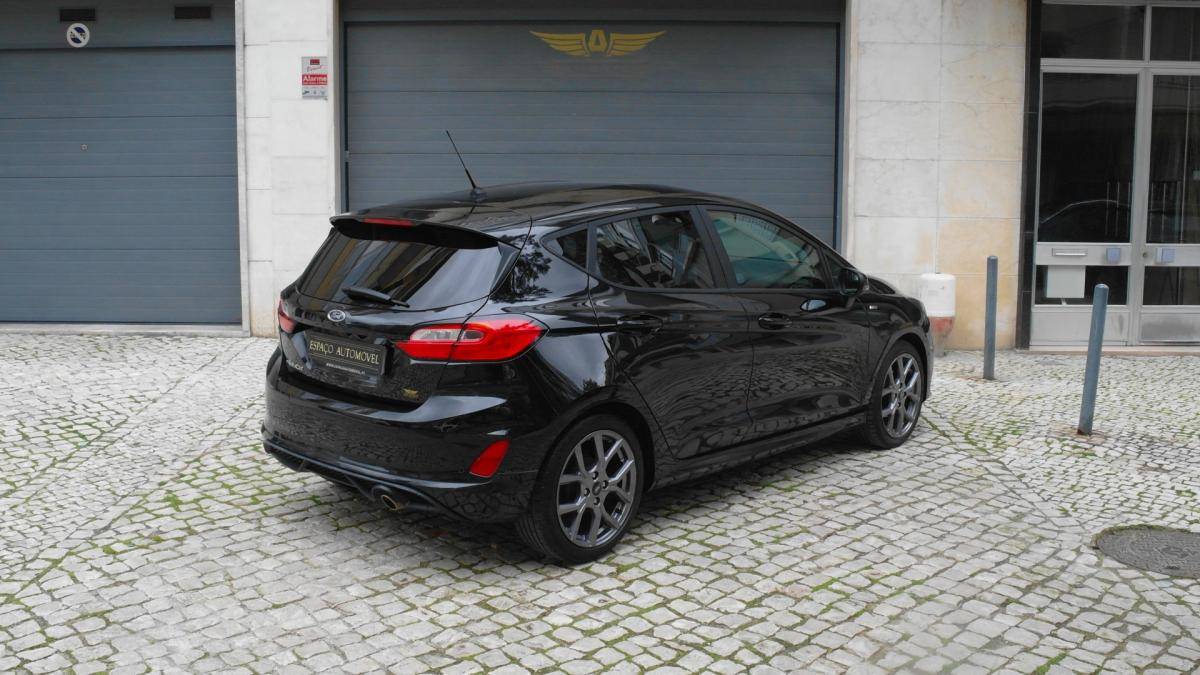 ford-fiesta-2023-gasolina-998cc