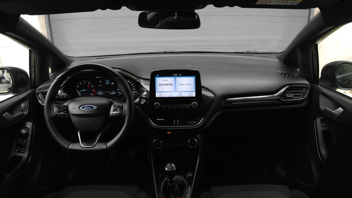 ford-fiesta-2023-gasolina-998cc