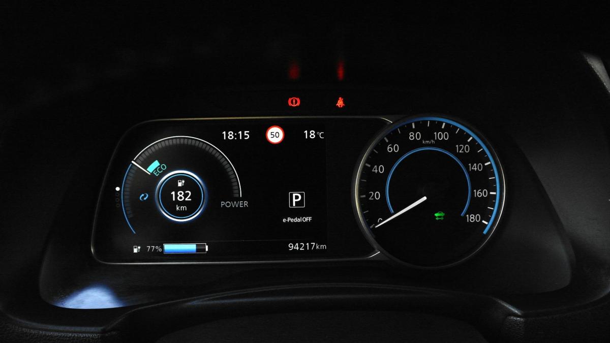 nissan-leaf-2021-eletrico-0cc
