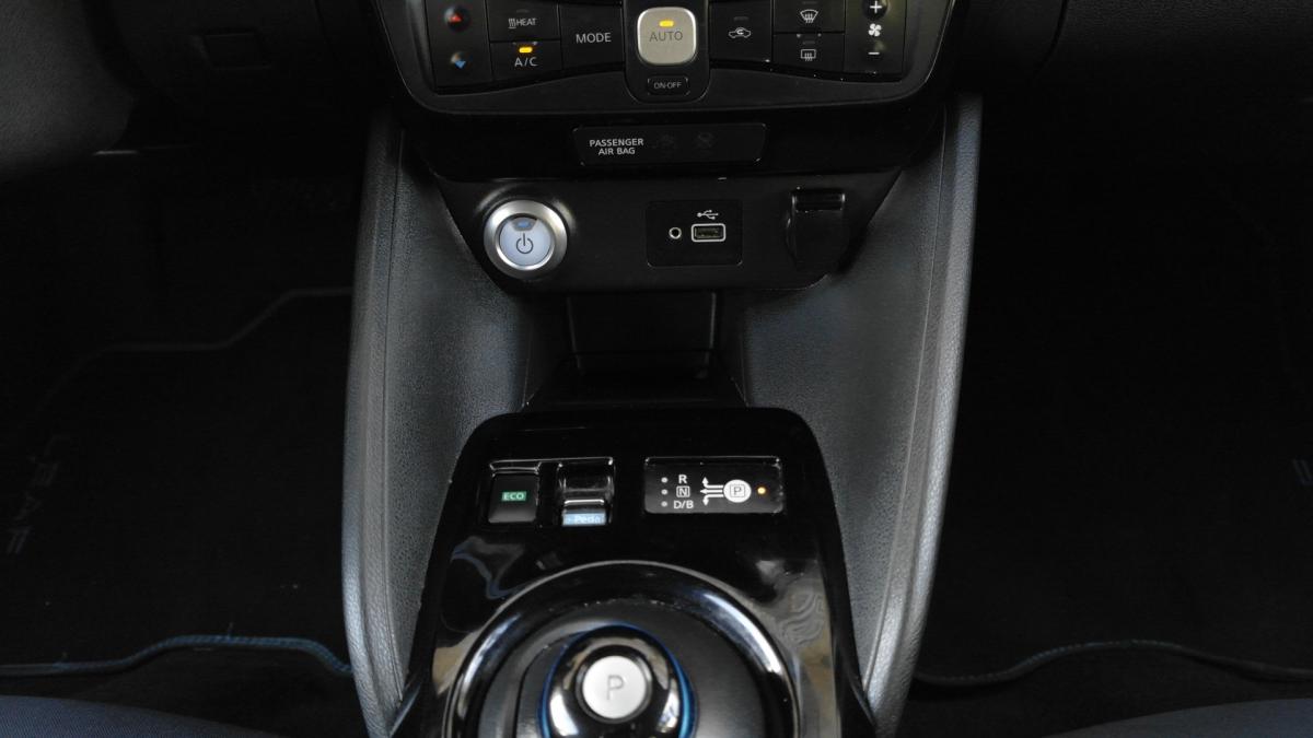 nissan-leaf-2021-eletrico-0cc