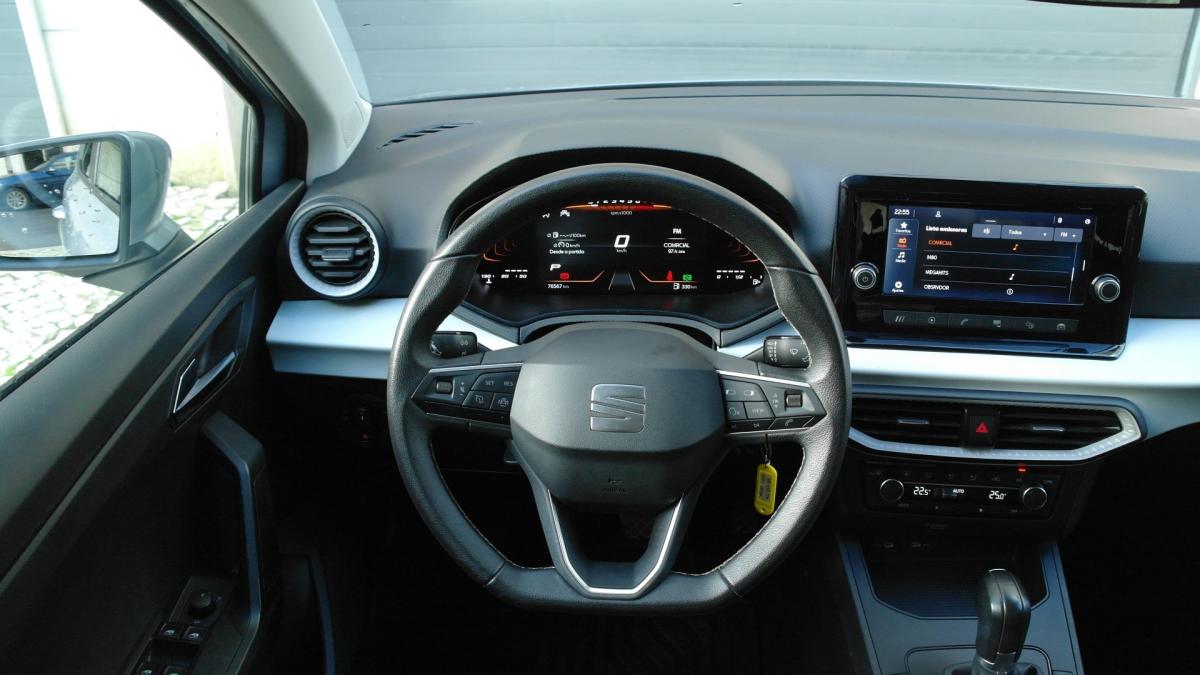 seat-ibiza-2023-gasolina-999cc