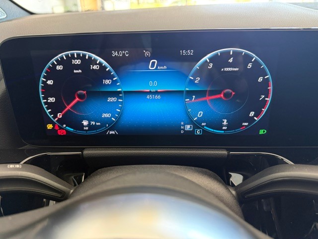 mercedes-benz-gla-2022-gasolina-1332cc
