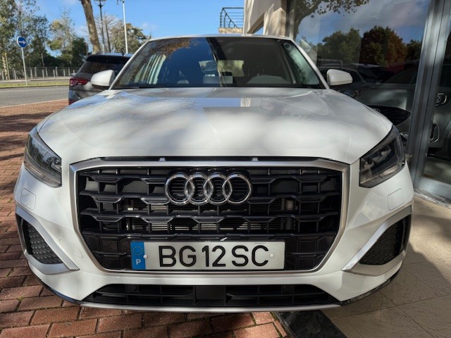 audi-q2-2024-gasolina-1498cc