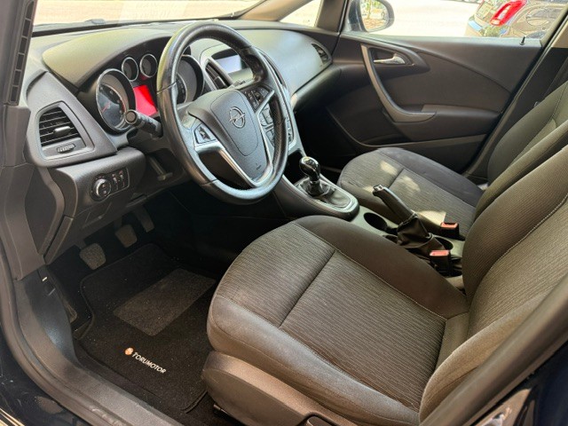 opel-astra-2016-diesel-1598cc