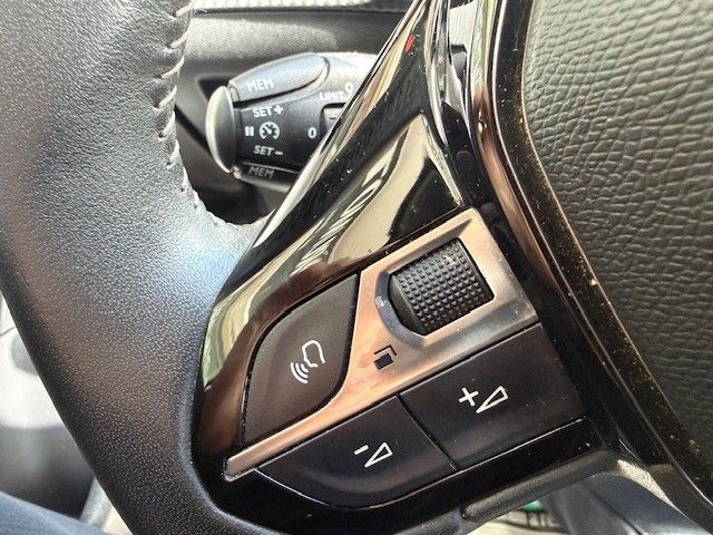 peugeot-2008-2023-gasolina-1199cc