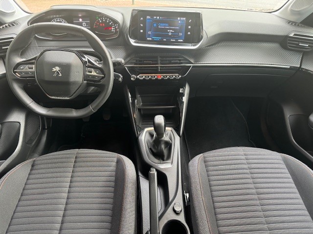 peugeot-208-2022-gasolina-1199cc